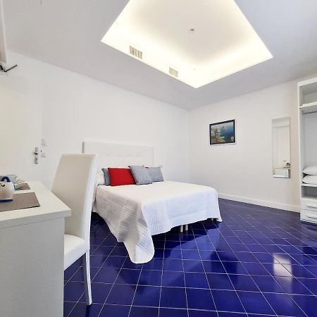 Domus Sole Bed & Breakfast Sorrento Ngoại thất bức ảnh