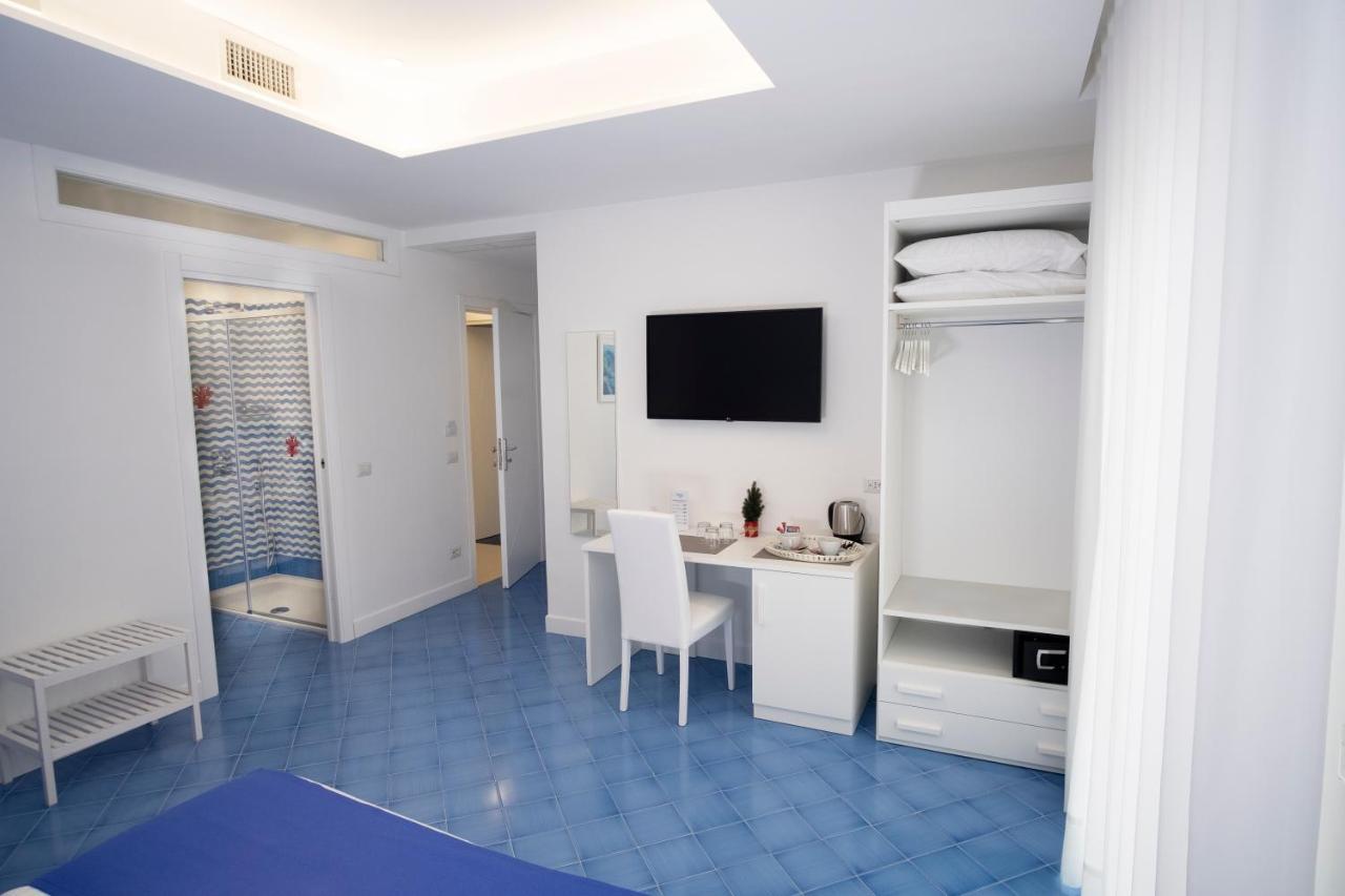 Domus Sole Bed & Breakfast Sorrento Ngoại thất bức ảnh