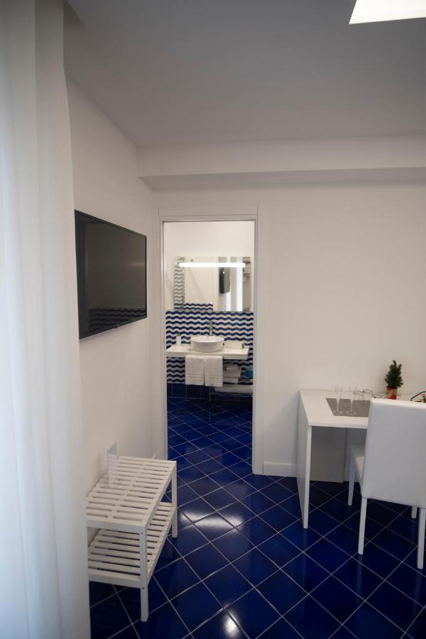 Domus Sole Bed & Breakfast Sorrento Ngoại thất bức ảnh